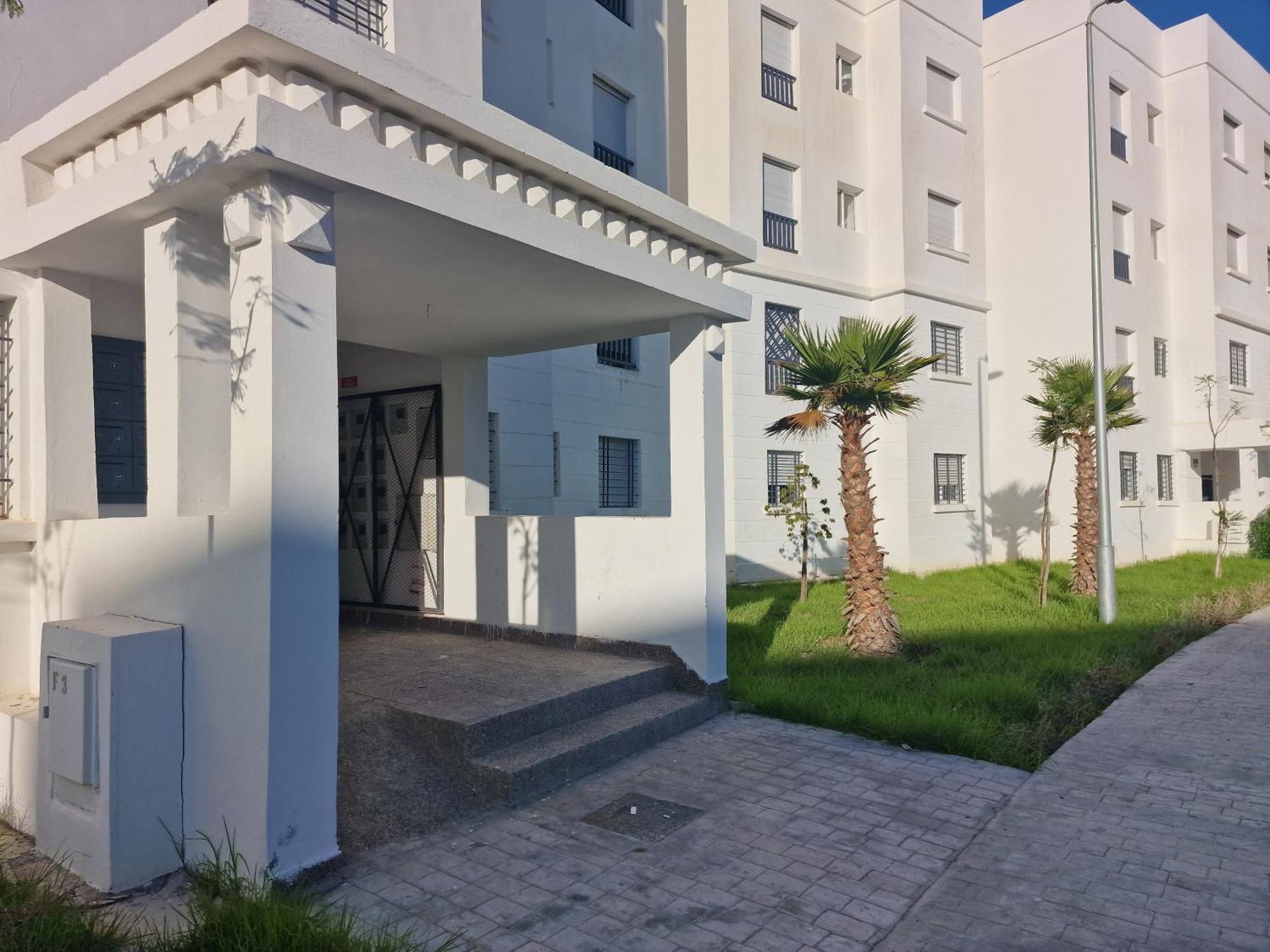 Cozy Apartment Sea And Airport Tangier Exterior photo